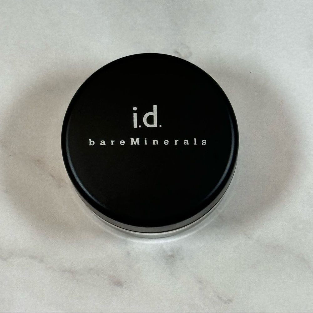 BareMinerals i.d. Loose Powder Foundation in Shade 1G Light